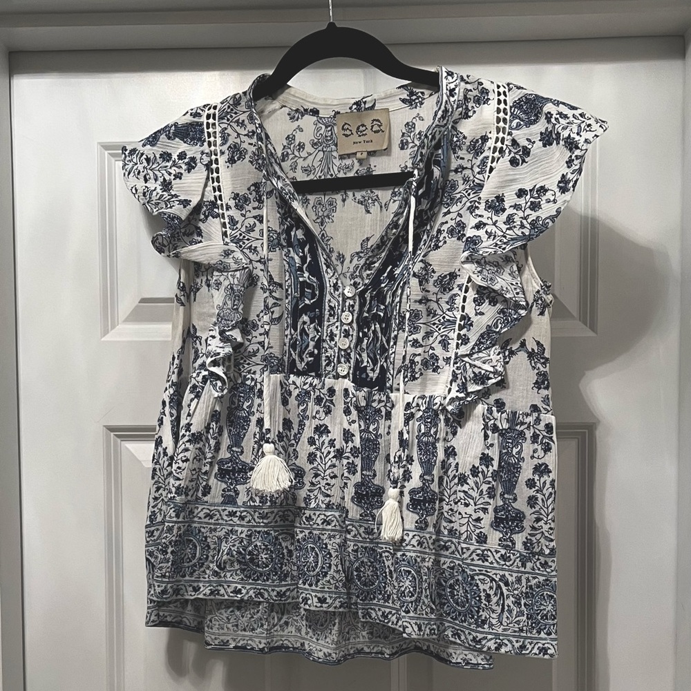 SEA size 2 flutter sleeve top